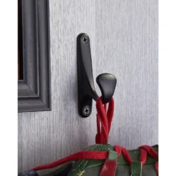 Bull Nose Hook - Matt Black -Famous Furniture Store 12817388 1924995165269691